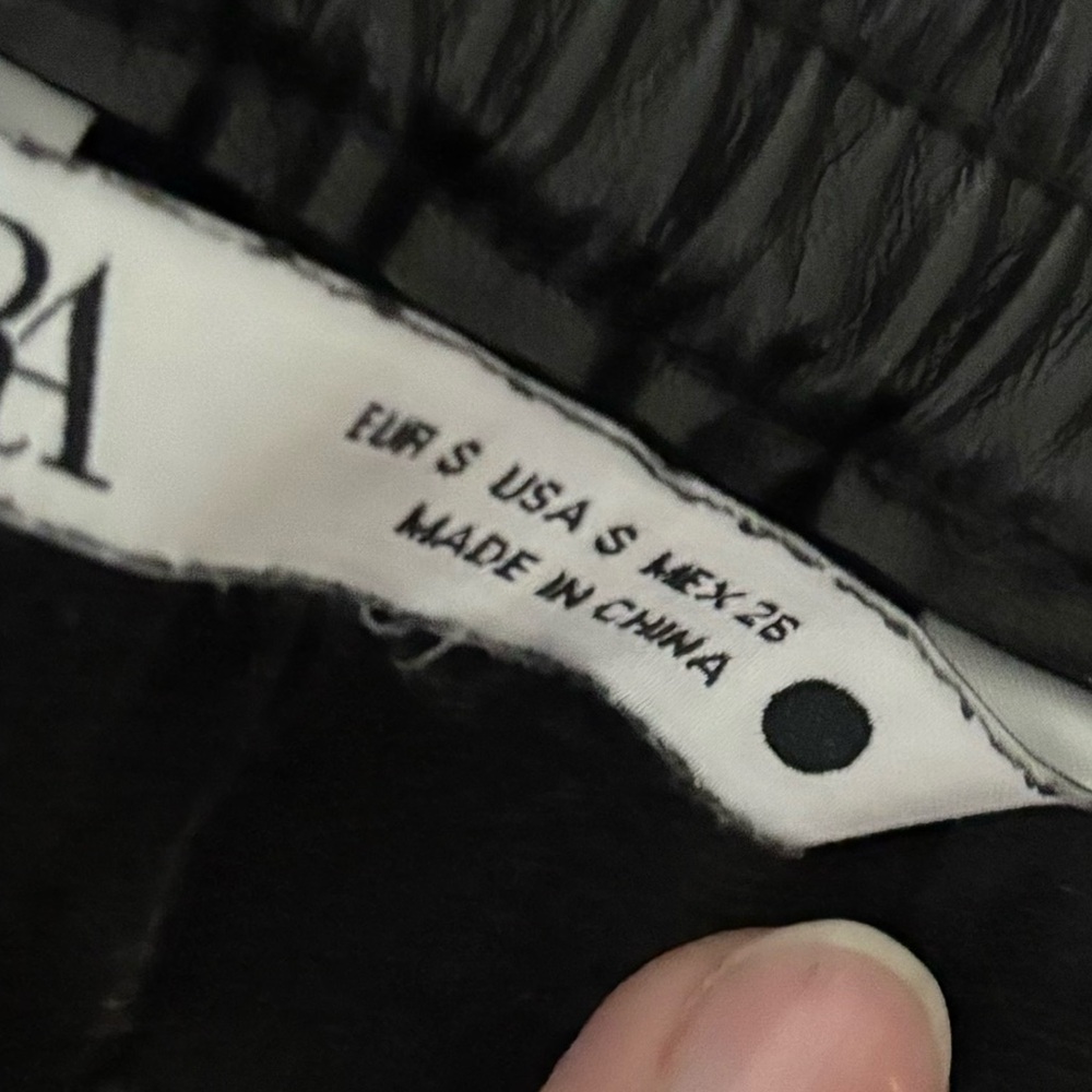 Zara Black Faux Leather Wide-Leg Pants - Picture 3 of 10